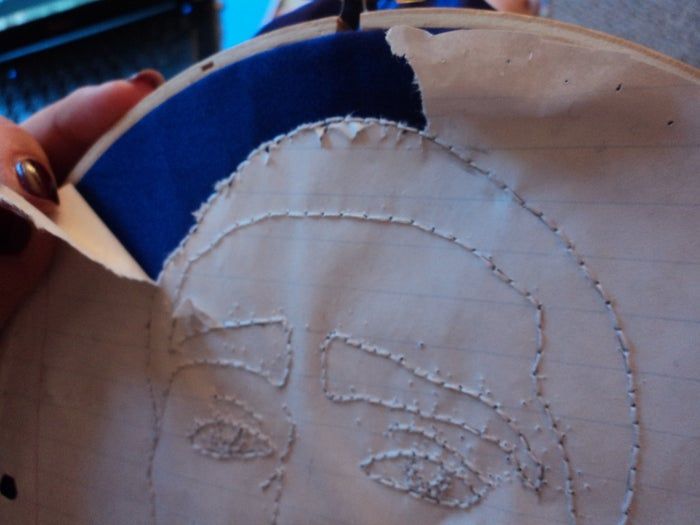 手工刺绣肖像教程：低成本制作个性化圣诞礼物-第14张图片-趣作屋