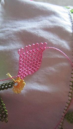 DIY针绣春天花朵制作教程-第15张图片-趣作屋