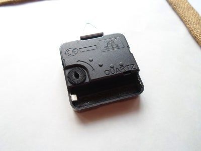 复古麻布手工刺绣挂钟制作教程-第33张图片-趣作屋 复古麻布手工刺绣挂钟制作教程-第33张图片-趣作屋