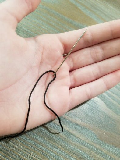 初学者刺绣教程:手把手教你制作精美墙饰刺绣作品-第4张图片-趣作屋 初学者刺绣教程:手把手教你制作精美墙饰刺绣作品-第4张图片-趣作屋