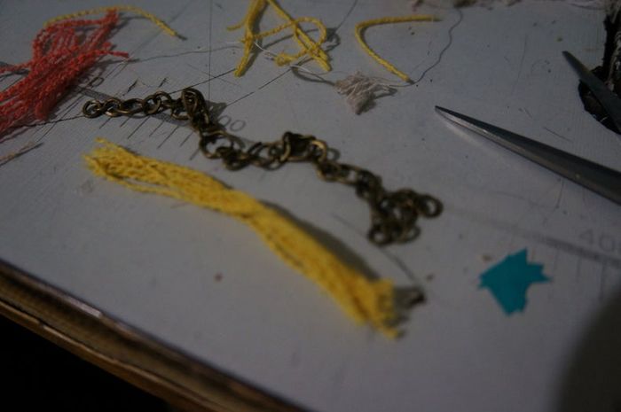 墨西哥传统风格手机包DIY教程:手工缝制与创意装饰-第19张图片-趣作屋 墨西哥传统风格手机包DIY教程:手工缝制与创意装饰-第19张图片-趣作屋