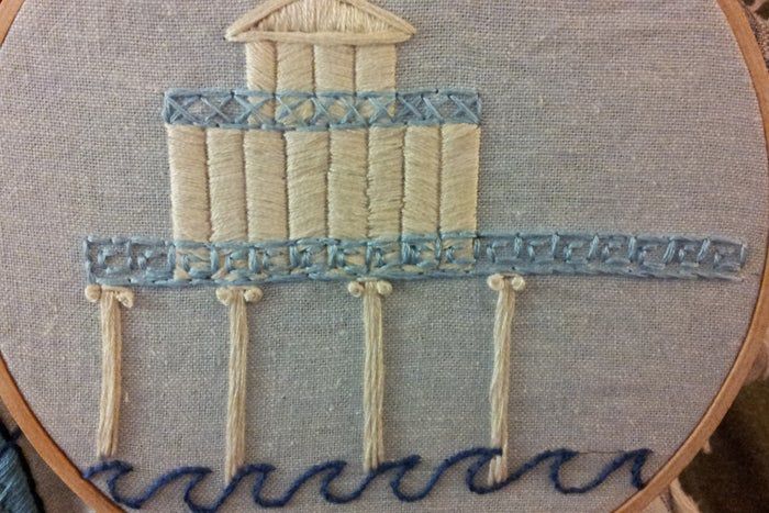 手工刺绣入门教程：掌握回针绣、茎状绣与缎面绣技巧-第10张图片-趣作屋