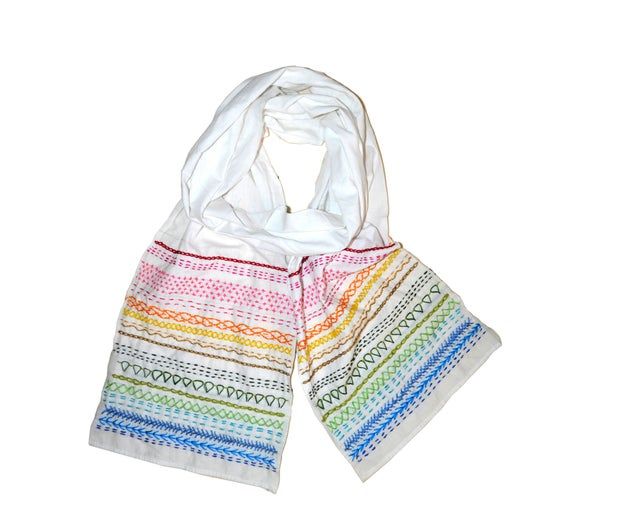 用刺绣线碎片制作多彩棉质围巾的详细教程-第1张图片-趣作屋