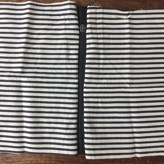 手工刺绣珠片手拿包DIY教程:详细步骤教你制作个性化蜜蜂图案手拿包-第30张图片-趣作屋 手工刺绣珠片手拿包DIY教程:详细步骤教你制作个性化蜜蜂图案手拿包-第30张图片-趣作屋