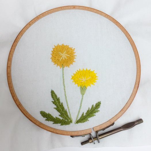 手工刺绣蒲公英花朵教程｜初学者也能掌握的刺绣技巧-第1张图片-趣作屋