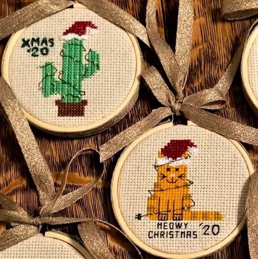 圣诞节十字绣装饰品DIY教程:手工制作个性化挂饰-第10张图片-趣作屋 圣诞节十字绣装饰品DIY教程:手工制作个性化挂饰-第10张图片-趣作屋