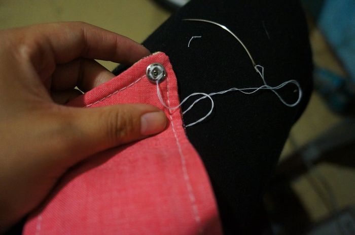 墨西哥传统风格手机包DIY教程:手工缝制与创意装饰-第17张图片-趣作屋 墨西哥传统风格手机包DIY教程:手工缝制与创意装饰-第17张图片-趣作屋