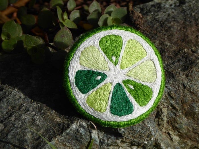 无需绣框完成线画刺绣的详细教程-第2张图片-趣作屋