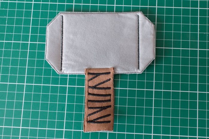 新手妈妈必看:安全Mjölnir毛绒玩具手工制作教程-第21张图片-趣作屋 新手妈妈必看:安全Mjölnir毛绒玩具手工制作教程-第21张图片-趣作屋