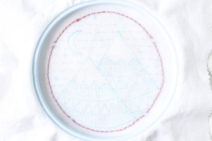 免费山景刺绣针法教程:掌握8种基础刺绣技巧-第21张图片-趣作屋 免费山景刺绣针法教程:掌握8种基础刺绣技巧-第21张图片-趣作屋