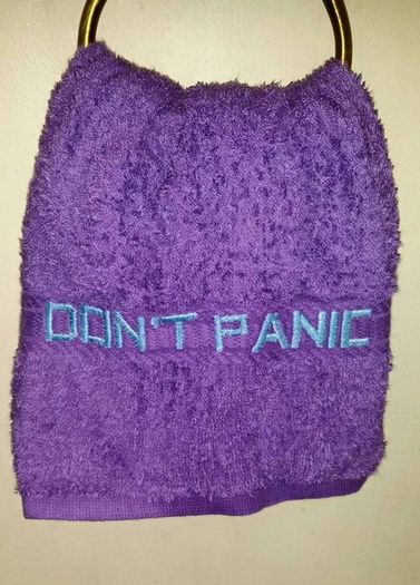 手工刺绣毛巾教程:低成本制作‘别慌’毛巾-第13张图片-趣作屋 手工刺绣毛巾教程:低成本制作‘别慌’毛巾-第13张图片-趣作屋