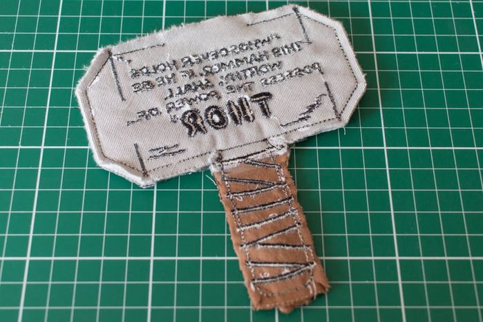 新手妈妈必看:安全Mjölnir毛绒玩具手工制作教程-第35张图片-趣作屋 新手妈妈必看:安全Mjölnir毛绒玩具手工制作教程-第35张图片-趣作屋