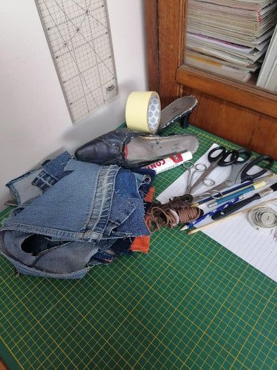 旧鞋焕新指南：低成本DIY改造教程-第2张图片-趣作屋