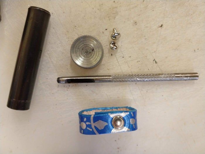 DIY手工伞绳皮革腰带制作教程-第30张图片-趣作屋