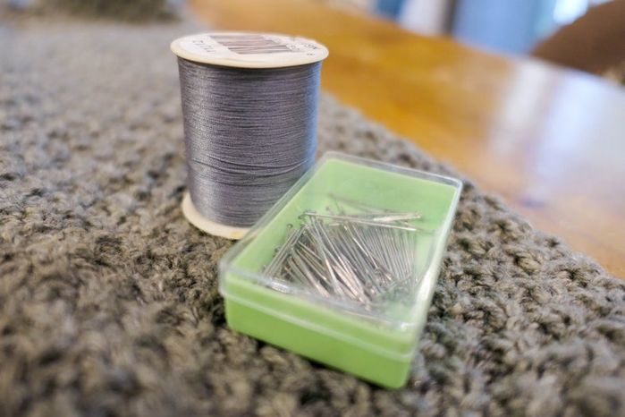 简单DIY圣诞袜毛衣教程，为冬日衣橱增添节日氛围-第4张图片-趣作屋