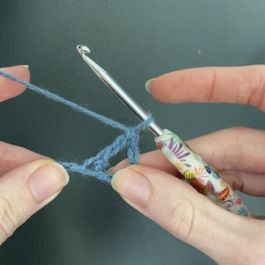 3.5毫米钩针编织开衫教程｜400克毛线轻松完成手工编织-第3张图片-趣作屋