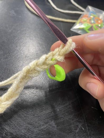 钩针编织锦鲤刺绣郁金香包DIY教程-第8张图片-趣作屋 钩针编织锦鲤刺绣郁金香包DIY教程-第8张图片-趣作屋