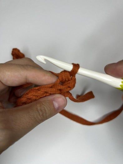 零基础也能钩出秋天南瓜的手工教程-第9张图片-趣作屋