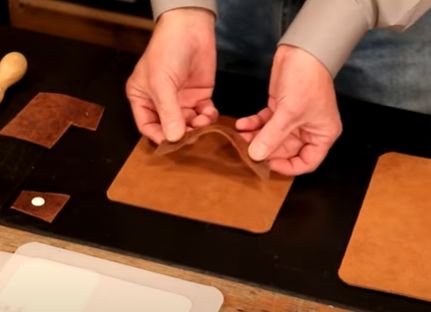 新手也能学会的皮具隔热垫手工制作教程-第9张图片-趣作屋