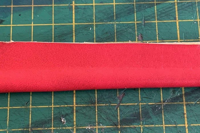 用皮革边角料DIY可调节手链教程-第9张图片-趣作屋