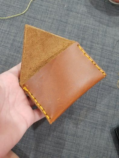 手工制作皮革刺绣钱包教程，超详细步骤一看就会-第10张图片-趣作屋