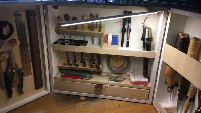 用旧材料手工制作专属工具皮套教程-第7张图片-趣作屋