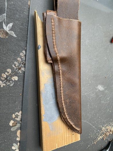 手工制作复古皮革刀鞘教程：从设计到缝合的完整指南-第25张图片-趣作屋
