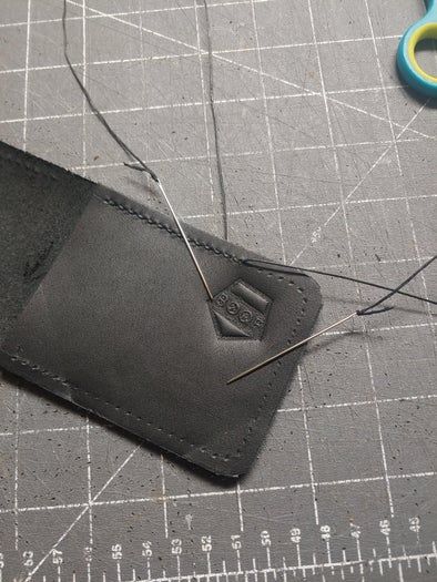 零基础也能做皮具！手把手教你打造个性皮革钱包-第13张图片-趣作屋