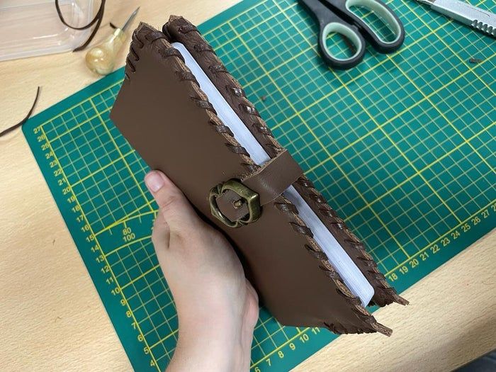超简单手工皮革笔记本制作教程，环保又个性！-第28张图片-趣作屋