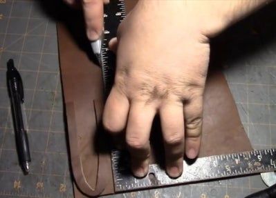 手工制作折叠式腰带环夹层皮套教程-第8张图片-趣作屋 手工制作折叠式腰带环夹层皮套教程-第8张图片-趣作屋