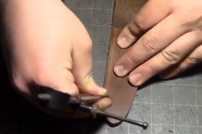 手工制作折叠式腰带环夹层皮套教程-第24张图片-趣作屋 手工制作折叠式腰带环夹层皮套教程-第24张图片-趣作屋
