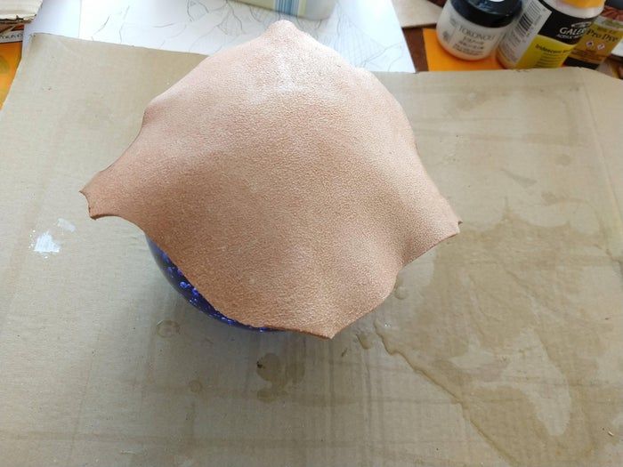 创意手工DIY：外星人手造型皮革托盘制作教程-第27张图片-趣作屋