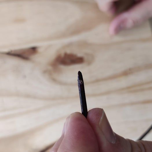 零基础也能做！手工皮绳吊坠制作教程-第7张图片-趣作屋