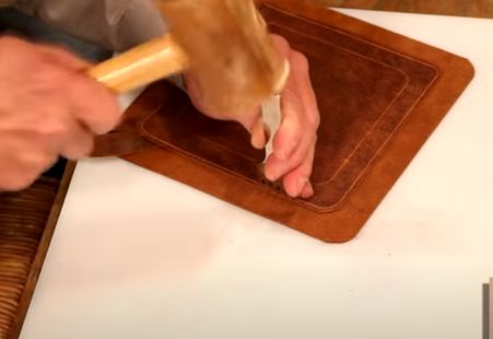 新手也能学会的皮具隔热垫手工制作教程-第21张图片-趣作屋