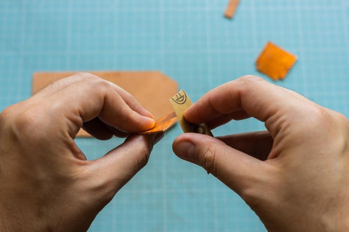 手工制作狗狗便便袋皮革收纳盒教程-第11张图片-趣作屋