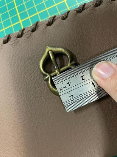超简单手工皮革笔记本制作教程，环保又个性！-第19张图片-趣作屋