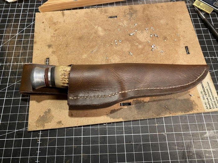 手工制作复古皮革刀鞘教程：从设计到缝合的完整指南-第32张图片-趣作屋