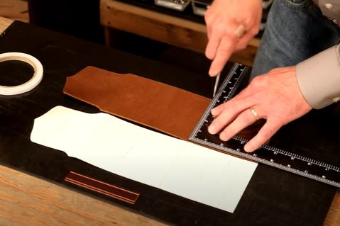 新手必看！翻盖小包手工皮具制作教程-第15张图片-趣作屋