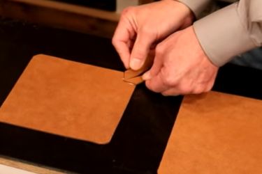 新手也能学会的皮具隔热垫手工制作教程-第13张图片-趣作屋