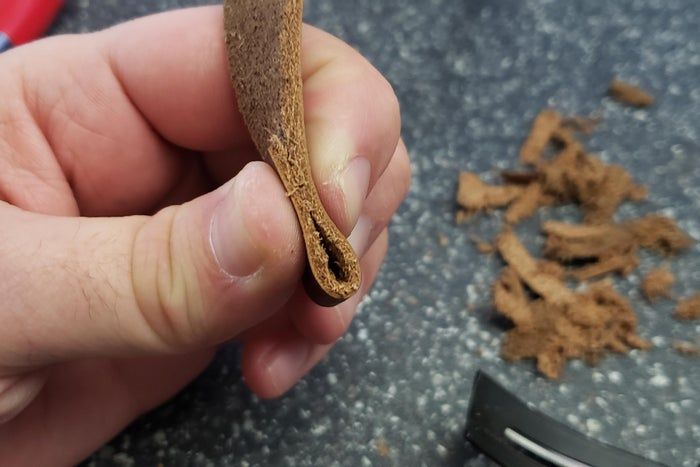 手工制作实用鞭套教程，轻松携带你的鞭子-第10张图片-趣作屋