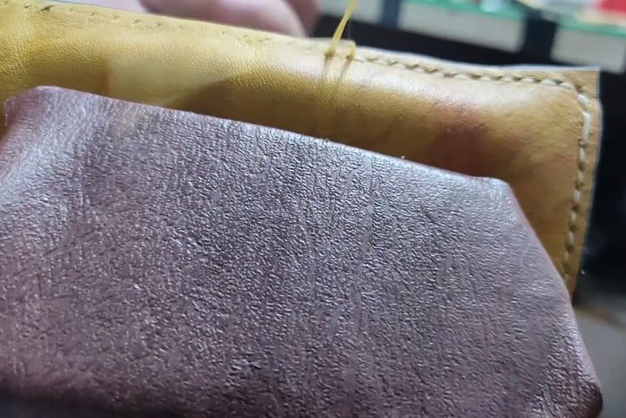 新手也能做！DIY皮质笔袋教程，轻松收纳你的文具-第11张图片-趣作屋