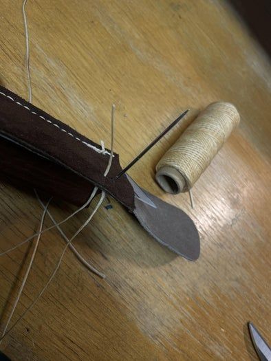 用旧材料手工制作专属工具皮套教程-第30张图片-趣作屋
