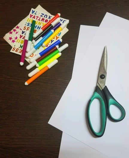 超简单手工折纸小鱼制作，孩子也能轻松上手-第2张图片-趣作屋