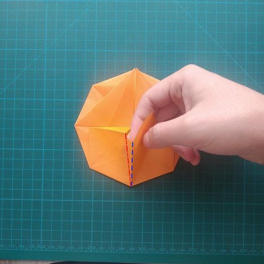 手工折纸教程：用20厘米彩纸折出π符号硬币折纸-第30张图片-趣作屋