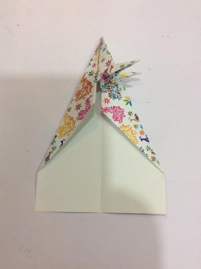 超详细折纸孔雀手工教程,零基础也能轻松学会-第16张图片-趣作屋 超详细折纸孔雀手工教程,零基础也能轻松学会-第16张图片-趣作屋