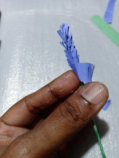 超详细手工纸花制作教程，零基础也能轻松上手！-第32张图片-趣作屋