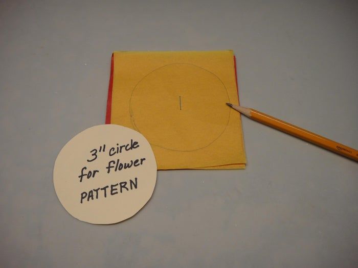 超简单蓬松花朵手工制作教程，孩子也能轻松上手-第5张图片-趣作屋