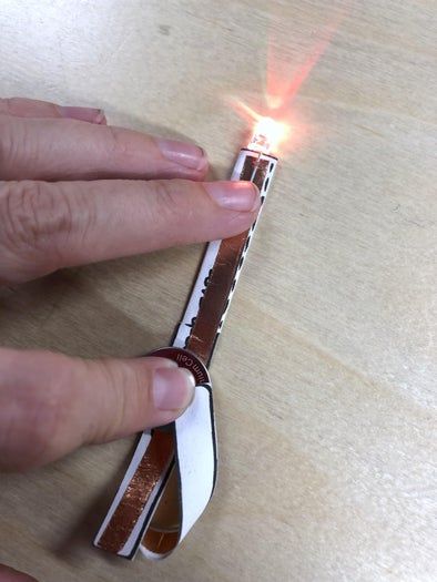 低成本手工制作会发光独角兽玩偶教程-第12张图片-趣作屋 低成本手工制作会发光独角兽玩偶教程-第12张图片-趣作屋