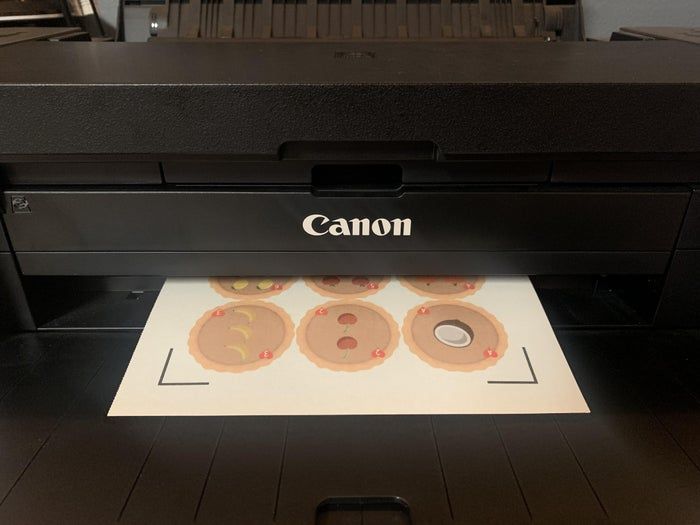 DIY派主题扑克牌制作教程,手工打造特色卡牌-第5张图片-趣作屋 DIY派主题扑克牌制作教程,手工打造特色卡牌-第5张图片-趣作屋