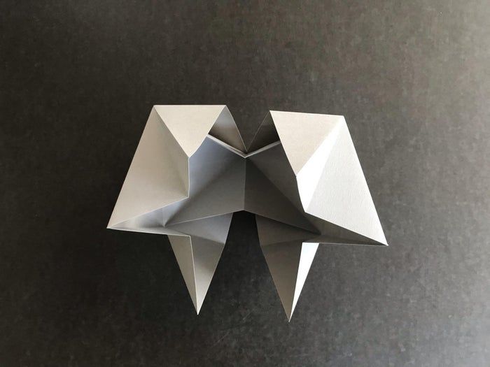 用A4纸手工制作菱形十二面体星状模型教程-第8张图片-趣作屋 用A4纸手工制作菱形十二面体星状模型教程-第8张图片-趣作屋